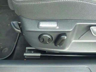 Volkswagen Passat Volkswagen Passat Variant 1.5 TSI Comfort Business Automaat, airco,cruise,wegklapbare trekhaak,navigatie,parkeersensoren, - afbeelding nr 11