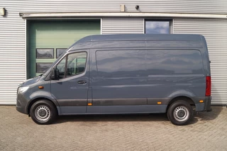 Mercedes-Benz eSprinter Electric 47 kWh L2-H2 -SOH100%-ECC-CAM-