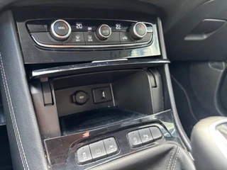 Opel Grandland X Opel Grandland X 1.2 Turbo Innovation, Carplay, Clima, Navi, Cruise, Trekhaak - afbeelding nr 32