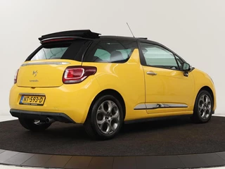 Citroën DS3 Citroen DS3 Cabrio 1.2 PureTech So Chic | Stoelverwarming | Vouwdak |  Vouwdak | Navigatie | Climate control | Parkeerhulp | Cruise control | Bluetooth - afbeelding nr 28
