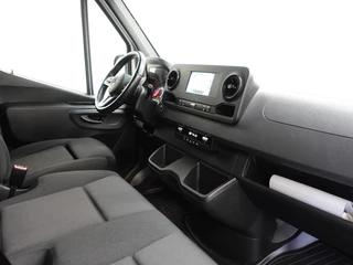 Mercedes-Benz Sprinter Mercedes-Benz Sprinter L2H2 Automaat Airco Cruise control  Navigatie Side bars - afbeelding nr 45