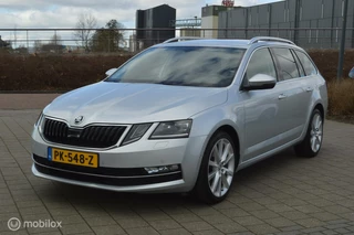 Škoda Octavia Skoda Octavia Combi 1.6 TDI Greentech Style Business - afbeelding nr 9