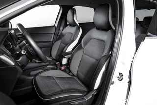 Renault Captur Renault Captur 1.3 TCe 140 PK Intens - Automaat | Cruise | PDC | 360 Camera | App. Connect | ECC | Multi-Sense | LM 18