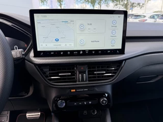 Ford Kuga Ford Kuga 2.5 PHEV ST-Line X 243pk | Driver Assistance pack | Matrix LED | Black Package | Wegklapbare Trekhaak | Panoramadak | Winterpack | 2.100kg Trekgewicht - afbeelding nr 41