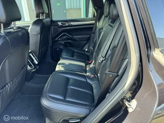 Porsche Cayenne Porsche Cayenne 3.0 S E-Hybrid/CARPLAY/NAP/MARGE/FULL OPTION - afbeelding nr 20