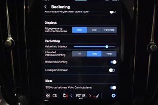 Volvo V60 Volvo V60 T6 350pk AWD Plus Dark | S/K Dak | Harman Kardon | Trekhaak - afbeelding nr 38