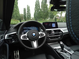 BMW 5 Serie BMW 5 Serie 520d TwinTurbo High E. M-Performance 2017 / LED - afbeelding nr 46
