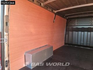 Iveco Daily Iveco Daily 35S21 3.0L Automaat Laag dak L2H1 2025model LED Navi ACC Camera 8m3 Airco Trekhaak - afbeelding nr 8