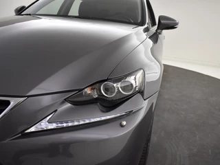 Lexus IS Lexus IS 300h Luxury Line | Mark Levinson | Schuifdak | Stoelkoeling - afbeelding nr 9