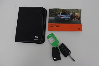 SEAT Leon SEAT Leon 1.5 TSI Style Ultimate Edition | Stoelverwarming |  Adaptive cruise | Camera | Carplay | Beats Audio | Full LED | Keyless | Virtual Cockpit - afbeelding nr 18