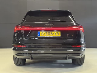 Audi e-tron Audi e-tron e-tron 50 quattro | SOH 88% |2x S-Line Black Edition 71 kWh | Pano | Afn. trekhaak | Carplay | Adaptive cruise | Stoelverwarming - afbeelding nr 5