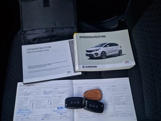 Kia Carens Kia Carens 1.6 GDi ExecutiveL. STUURVERWARMING / APPLE CARPLAY / ANDROID AU - afbeelding nr 22