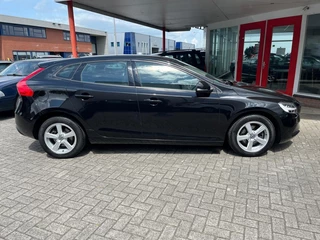 Volvo V40 Volvo V40 2.0 T2 122PK LED koplampen/Navi/Parkeersensoren voor+achter Onderhoudshistorie - afbeelding nr 18