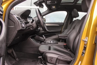 BMW X2 ➡️ BMW X2 sDrive18i F39 High Executive Edition M-sport | M-pakket | Dakraam | 2e eigenaar | Head up | Harman-Kardon | Camera | Leer | LED | Navi | PDC | 19 inch |  Stoelverwarming | Automaat | - afbeelding nr 14
