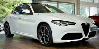 Alfa Romeo Giulia - 303559977-0