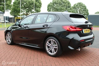 BMW 1 Serie BMW 1-serie 118i M Sport High Executive, Sportstoelen, Carplay, Pdc voor + achter, Stoelverwarming, Cruise, Clima. - afbeelding nr 5