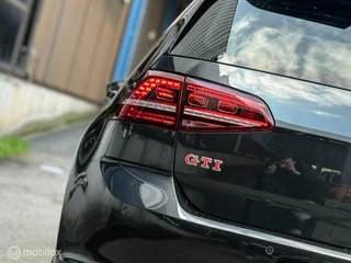 Volkswagen Golf Volkswagen Golf 2.0 TSI GTI Performance |Pano |Akra |CarPlay - afbeelding nr 11