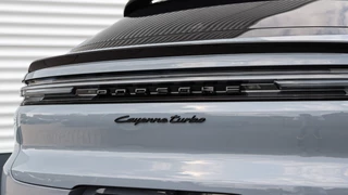 Porsche Cayenne Porsche Cayenne Coupé 4.0 Turbo E-Hybrid SportDesign | Head-up | Stoelventilatie | InnoDrive | Soft-Close | HD Matrix | Trekhaak - afbeelding nr 28