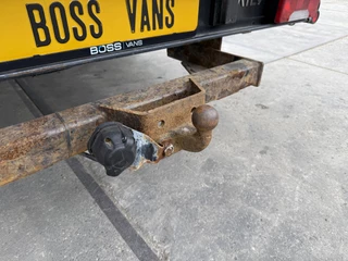 Iveco Daily Iveco Daily 35S14 2.3 L3H1 Airco Cruise Control Standkachel Trekhaak Open Laadbak Pritische Lucht geveerde stoel - afbeelding nr 13