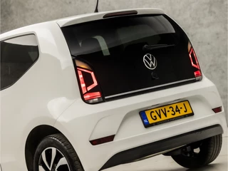 Volkswagen up! (AIRCO, BLUETOOTH, LM VELGEN, GETINT GLAS, SPORTSTOELEN, MULTIFUNCTIONEEL STUURWIEL, NIEUWSTAAT) - afbeelding nr 10