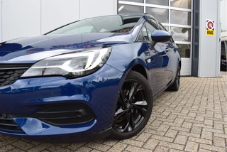 Opel Astra Opel Astra Sports Tourer 1.2 Elegance | 130PK | AGR Stoelen | Park Assist - afbeelding nr 6