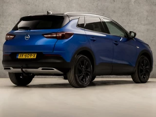 Opel Grandland X Opel Grandland X 1.2 Turbo Business Executive Automaat (APPLE CARPLAY, GROOT NAVI, ADAPTIVE CRUISE, DENON AUDIO, CAMERA, LEDER, SPORTSTOELEN, CLIMATE, LED KOPLAMPEN, TREKHAAK, NIEUWE APK, NIEUWSTAAT) - afbeelding nr 5