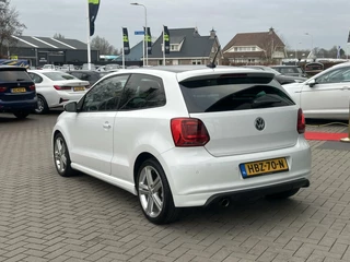 Volkswagen Polo Volkswagen Polo 1.2 TSI Highline R-Line | Automaat | Carplay - afbeelding nr 2