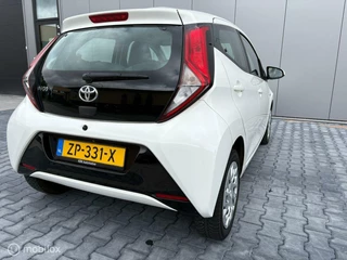 Toyota Aygo Toyota Aygo VVT-i X-Play 1e eig airco - afbeelding nr 5