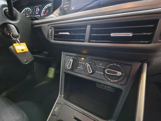 Volkswagen Polo Volkswagen Polo 1.0 TSI R-Line Edition|Airco|Adaptief-cruise|Getintglas|Carplay|53.861KM - afbeelding nr 11