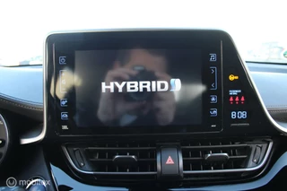 Toyota C-HR Toyota C-HR 1.8 Hybrid Executive Ultimate/Led/Cam/Navi/Tel/ - afbeelding nr 19