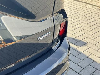 Ford Kuga Ford Kuga 2.5 PHEV ST-Line X | Afneembare trekhaak | Adaptive cruise control | Head up Display | Winter Pack | Elektrische achterklep | 1.500 kg trekgewicht | Bang&Olufsen - afbeelding nr 8