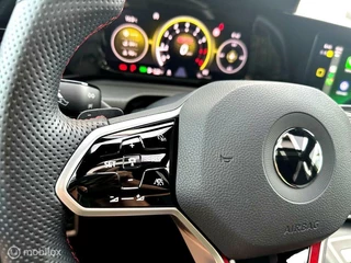 Volkswagen Golf Volkswagen Golf 2.0 GTI Clubsport Nieuwstaat! BTW/PANO/IQ - afbeelding nr 24