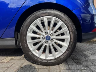 Ford Focus Ford Focus 1.0 Titanium Airco/Lichtmetalen velgen/Navi/Parkeersensoren - afbeelding nr 38
