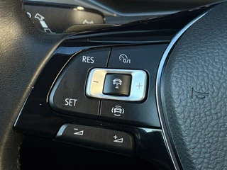 Volkswagen T-Roc Volkswagen T-Roc 1.5 TSI Style Business | Adaptive Cruise Control | Apple CarPlay/Android Auto | Climate Control | Camera - afbeelding nr 12