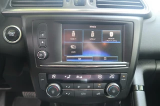 Renault Kadjar Renault Kadjar 1.2 TCe Aut NAVIGATIE|TREKHAAK|CAMERA|KEYLESS|CARPLAY|GOED ONDERHOUDEN - afbeelding nr 30