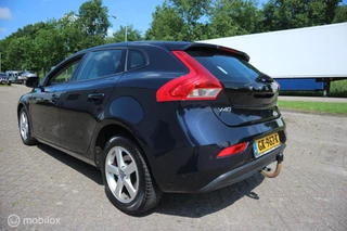 Volvo V40 Volvo V40 2.0 D2 120pk AIRCO-ECC/NAVIGATIE/PDC/TREKHAAP/NAP - afbeelding nr 4