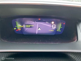 Peugeot 208 Peugeot 208 1.2 PT 100PK GT Pack  NAVI/VIRTUAL COCKPIT/2022 - afbeelding nr 9