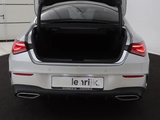 Mercedes-Benz CLA Mercedes-Benz CLA-klasse 250e AMG Night | Stoelverwarming |  Leder/Alcantara | Camera | Widescreen | Navigatie | Full LED | Sportstoelen - afbeelding nr 10