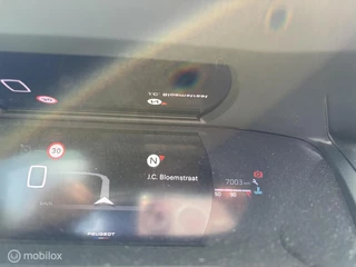Peugeot 208 Peugeot 208 1.2 PureTech 100 GT navigatie camera carplay PDC - afbeelding nr 18