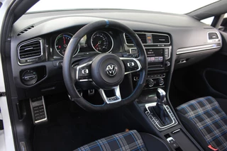 Volkswagen Golf Volkswagen Golf 1.4 TSI GTE | Orig. NL | Pano | Carplay | Sportuitlaat | Trekhaak - afbeelding nr 13