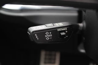 Audi Q3 Audi Q3 Sportback 45 TFSI quattro edition one / Trekhaak / Panoramadak / Camera / Leder / 20'' / Matrix LED / Navigatie / Stoelverwarming / DAB / ACC - afbeelding nr 31