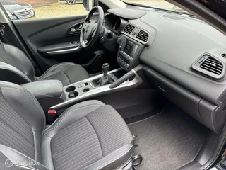 Renault Kadjar Renault Kadjar 1.2 TCe Bose Panoramadak Navigatie Camera Apple Carplay Halfleer - afbeelding nr 34