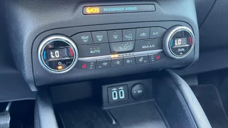 Ford Kuga Ford Kuga 2.5 PHEV Titanium | Panoramadak | Adaptive cruise control | Winter Pack | Dodehoeksensoren | Camera | Navigatie - afbeelding nr 24