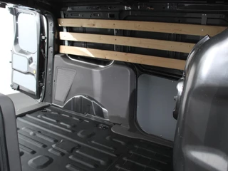 Ford Transit Connect Ford Transit Connect 1.5 Automaat L2 Trend Navigatie Airco Parkeer sensoren Cruise Control 3 zits Camera DAB+ Trekhaak - afbeelding nr 35