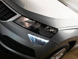 Škoda Karoq Skoda Karoq 1.0 TSI Ambition Sport (APPLE CARPLAY,NAVI,LED,CRUISE,CAMERA,CLIMATE,GETINT,SPORTSTOELEN,PDC,NETTESTAAT) - afbeelding nr 23