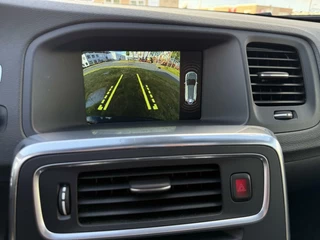 Volvo V60 Volvo V60 2.4 D6 Twin Engine R-Design - NAVI/PANO/LEER/NAP - afbeelding nr 23