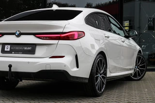 BMW 2 Serie BMW 2-serie Gran Coupé 218i M-Sport - TREKHAAK - LED - VOL!! - afbeelding nr 21