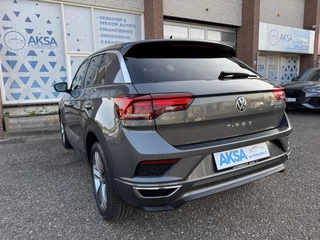 Volkswagen T-Roc Volkswagen T-Roc 1.5 TSI 150pk 3 x R-Line DSG ACC Camera LaneAsist  CarPlay Sportmodus 18 ich Sportvelg - afbeelding nr 32