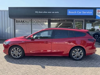 Ford Focus Ford Focus Wagon 1.0 EcoBoost Hybrid ST Line | Winter Pack | Trekhaak - afbeelding nr 3