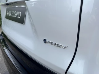 Toyota RAV4 Toyota RAV4 2.5 Plug-in Hybrid Bi-Tone+ - afbeelding nr 15